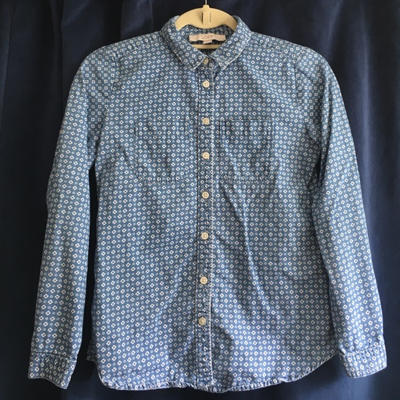 LOFT | Patterned Denim Button-Down - Picture 2 of 6